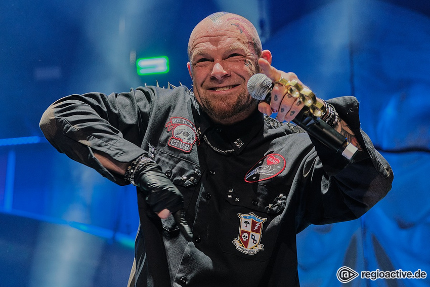 Five Finger Death Punch (live in Frankfurt 2020)