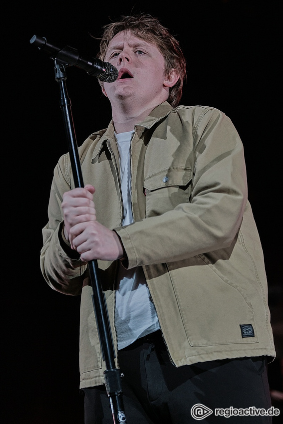 Lewis Capaldi (live in Frankfurt 2020)