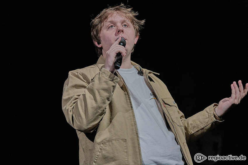 Lewis Capaldi (live in Frankfurt 2020)