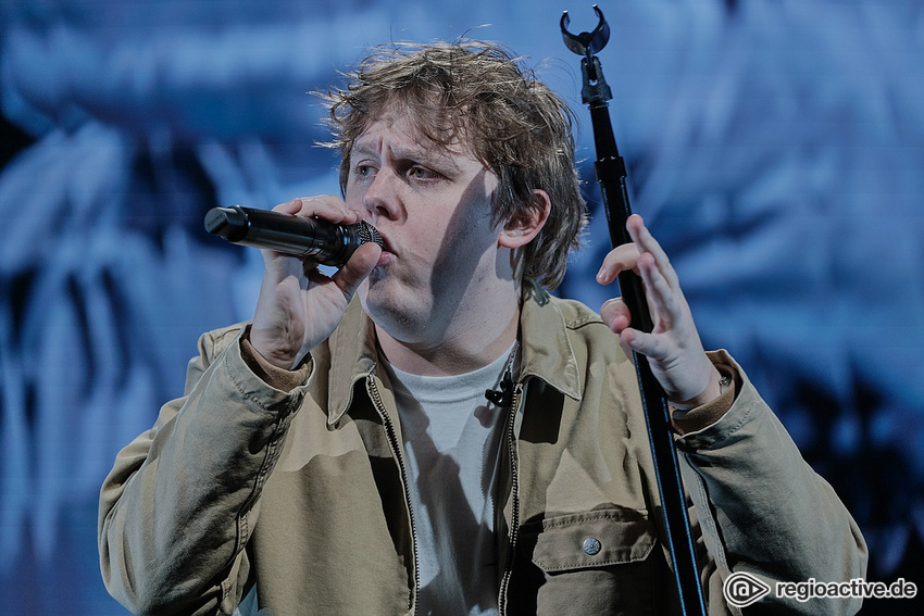 Lewis Capaldi (live in Frankfurt 2020)