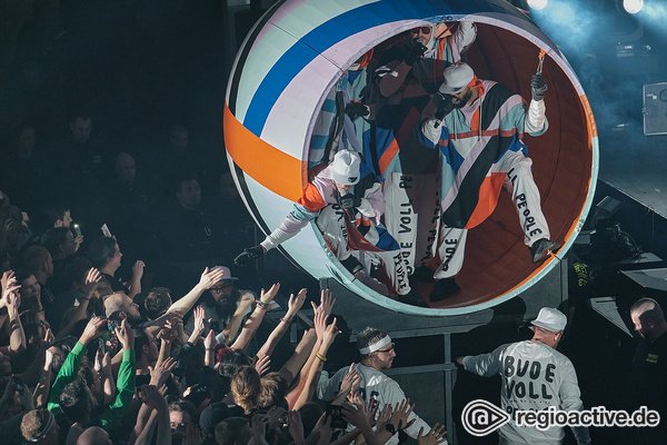 Niveau, Weshalb, Warum? - Geiles Zeug: Deichkind gehen in der Festhalle Frankfurt ans Limit 