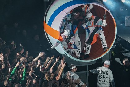 Niveau, Weshalb, Warum? - Geiles Zeug: Deichkind gehen in der Festhalle Frankfurt ans Limit 