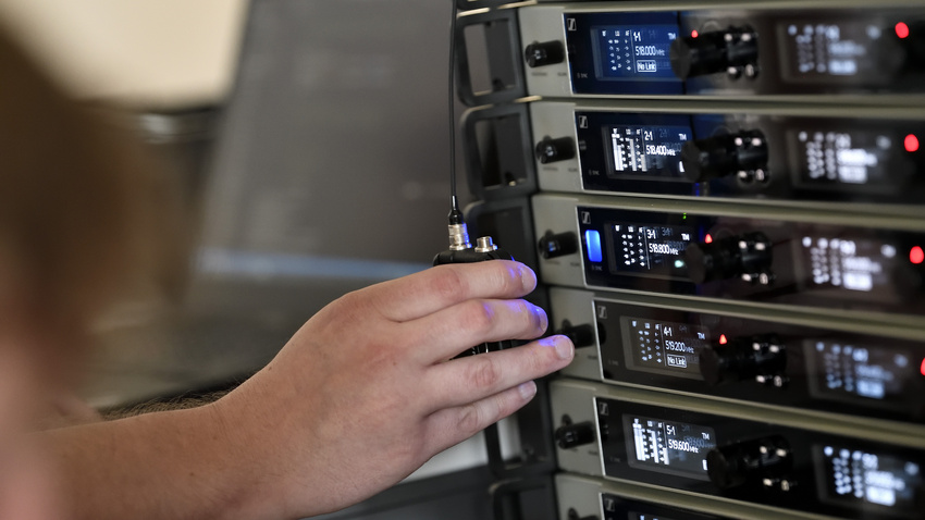 Sennheiser veranstaltet Webinare zu HF-Drahtlostechnik und digitaler Audioübertragung