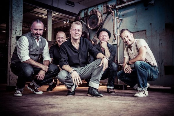 Café Central Weinheim plant Sommerprogramm im Schlosshof (Update!)