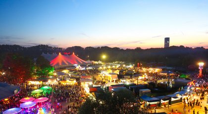 Nach Corona-Pause - Tollwood Festival 2022 in München kehrt mit Cro, Revolverheld u.v.a. zurück 