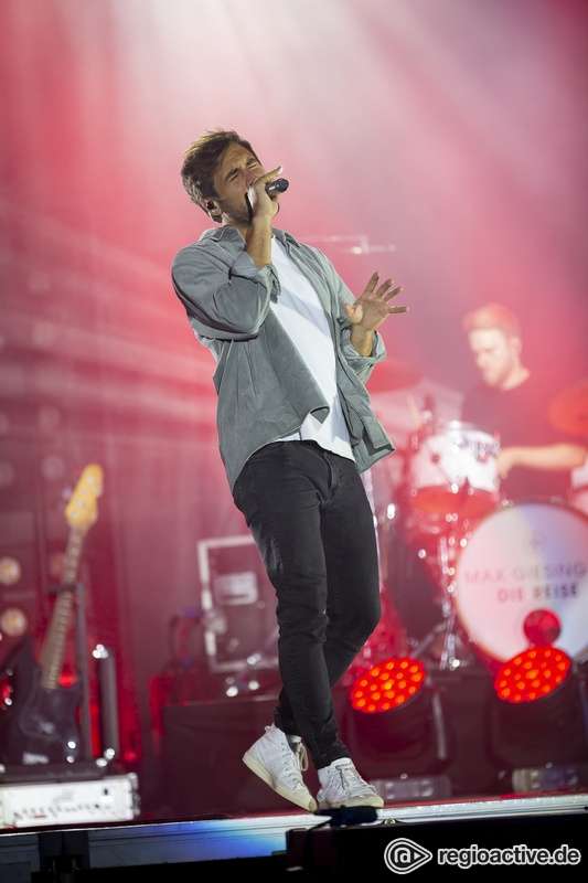 Max Giesinger (live in Mannheim, 2021)