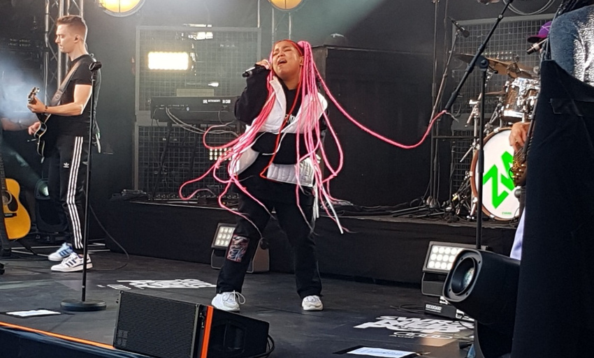 Zoe Wees (live beim SWR3 New Pop Festival 2021)