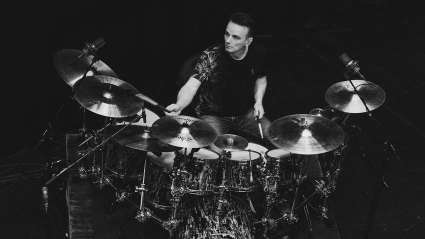 Gavin Harrison (The Pineapple Thief) über die pandemiebedingten Risiken einer internationalen Tour