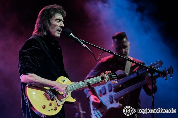 Erhaben - Steve Hackett: Live-Bilder der 'Seconds Out'-Tour aus Frankfurt 