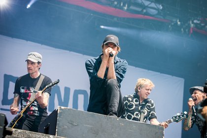 Überraschung! - Fotos: Donots und Die Toten Hosen live bei Rock am Ring 2022 