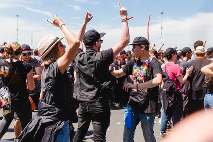 Endlich wieder Festival - Sonniger Auftakt: Impressionen vom Freitag bei Rock am Ring 2022 