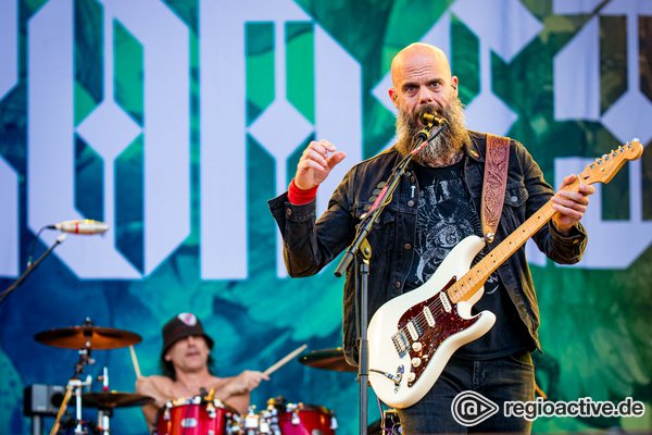 Gemischt - Heftig: Bilder von Baroness live bei Rock am Ring 2022 