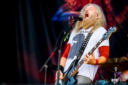 Aus allen Rohren - Wild: Fotos von Mastodon live bei Rock am Ring 2022 