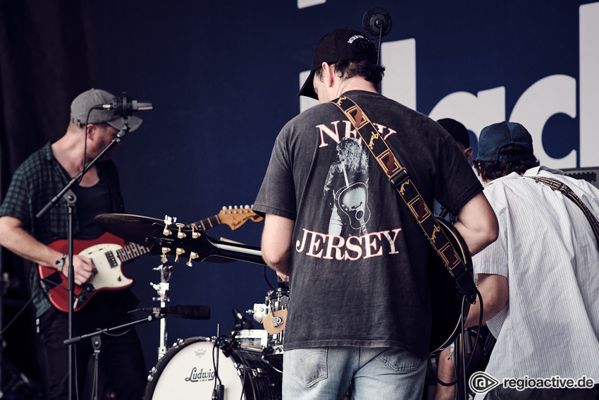 Rolling Blackouts Coastal Fever (live beim Maifeld Derby Festival 2022 in Mannheim)