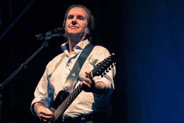 Allein, allein - Touränderung bei Chris de Burgh: Konzertausfall und Line-up-Wechsel 