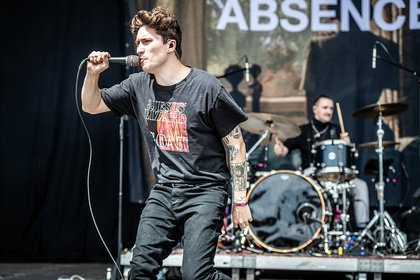 Verstärkung aus Wales - Holding Absence: Live-Bilder der Post-Hardcore-Band beim Download Festival 2022 