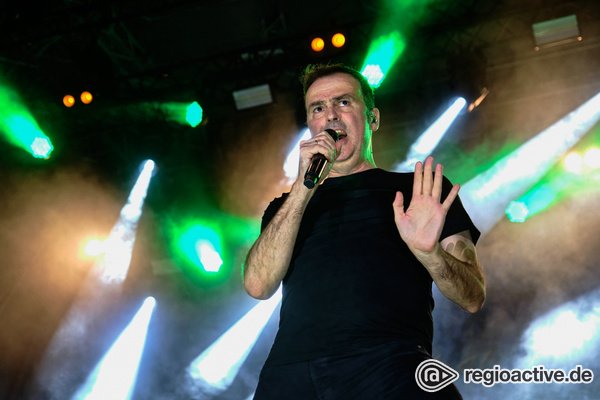 Irgendwo weit hinter Mittelhessen... - Episch: Fotos von Blind Guardian live beim Gießener Kultursommer 2022 