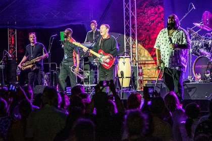 Sommerlich - UB40: Fotos der Reggae-Band live beim Da Capo Festival in Alzey 