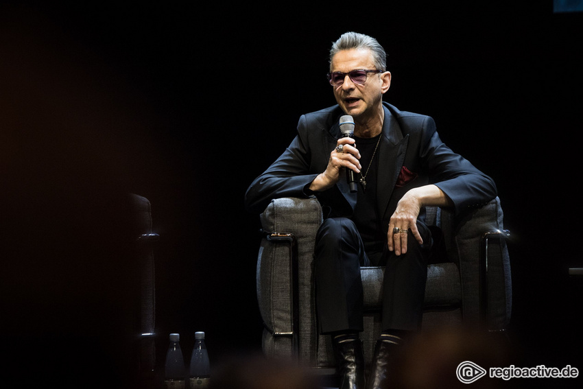 Depeche Mode bei ihrer Pressekonferenz in Berlin am 4. Oktober 2022