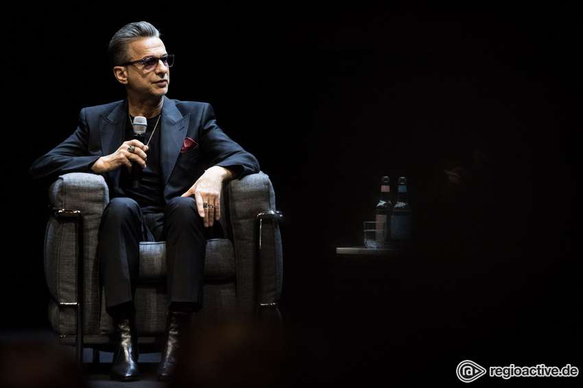 Depeche Mode bei ihrer Pressekonferenz in Berlin am 4. Oktober 2022