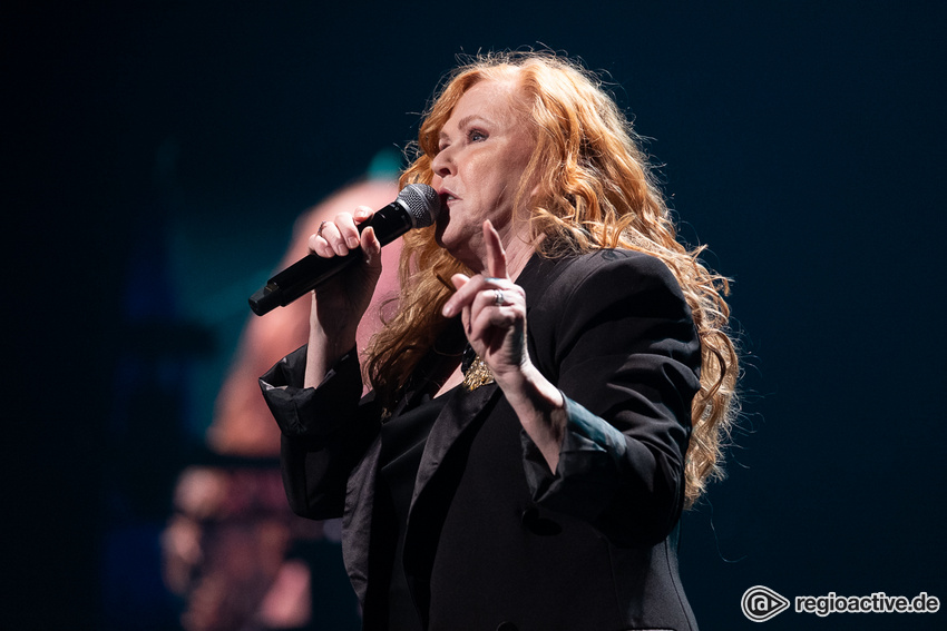 Carol Decker (T'Pau) bei der Night Of The Proms in Hamburg, 2022