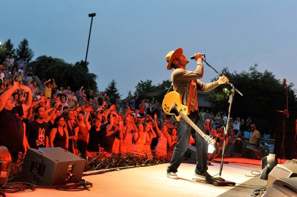 Genregrenzen verschwimmen - Ben Harper und viele weitere beim Schallkultur-Festival 2023 in Weimar 