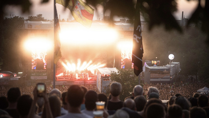 Nachwuchsförderung - DAS FEST in Karlsruhe 2024: Programm der kostenlosen Feldbühne ist komplett 