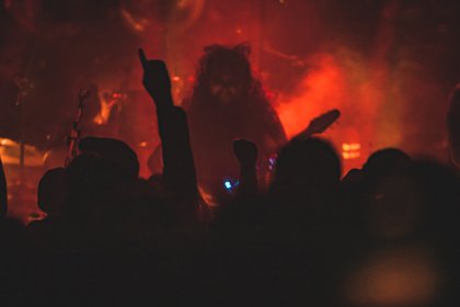 Brachial - Wolves in the Throne Room: Live-Bilder aus dem Schlachthof Wiesbaden 