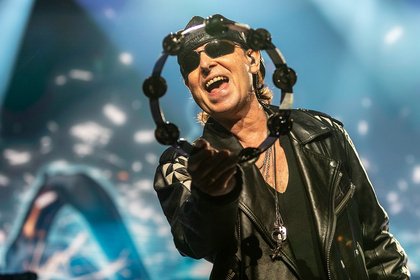 Gute Laune - Scorpions: Fotos der Rockband live in der SAP Arena in Mannheim 