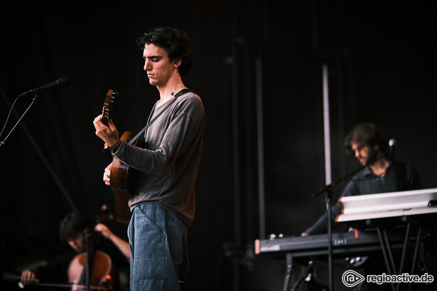 Tamino (live beim Maifeld Derby Festival 2023)