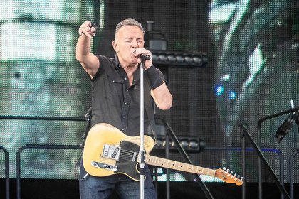 Nach ärztlichem Rat - Bruce Springsteen sagt vier Europakonzerte wegen Stimmproblemen ab                    
