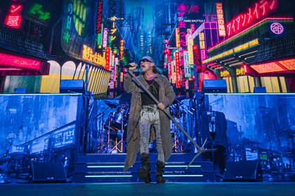 Auf historischen Pfaden zurück in die Zukunft - Iron Maiden wandeln in der Festhalle Frankfurt zwischen den Epochen 