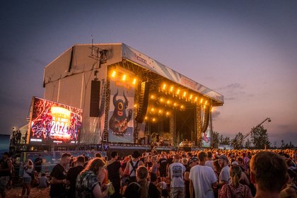 Mit alten Stars und Newcomern - Highfield Festival 2024 bestätigt Peter Fox, Provinz, Rise Against, Cro und weitere Acts 