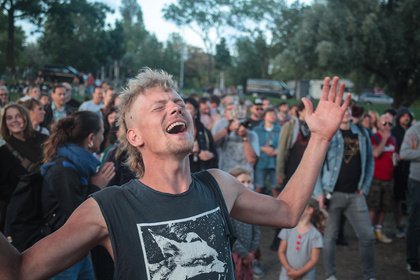 Unter der Eisenbahnbrücke - Ein Fest für alle: Impressionen vom Mannheimer Brückenaward 2023 