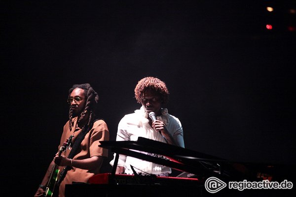 Am richtigen Ort - Eindrucksvoll: Bilder von Benjamin Clementine live in Frankfurt 