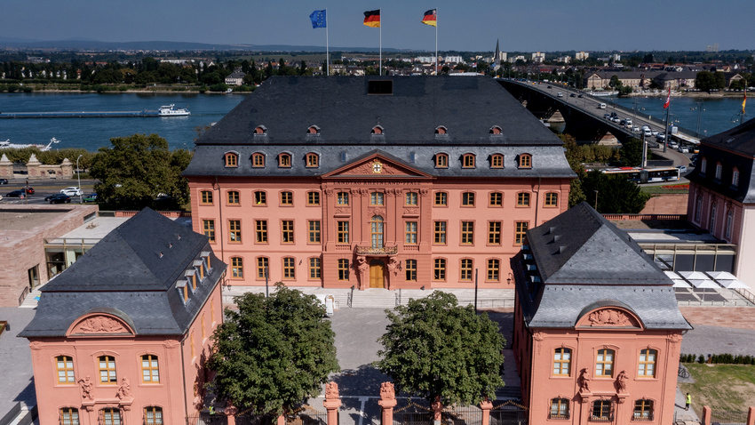 Debatte über GEMA-Gebühren auf ehrenamtlichen Veranstaltungen