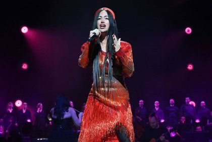 Aus dem Norden - Elegant: Aura Dione live bei der Night of the Proms 2023 in Mannheim 