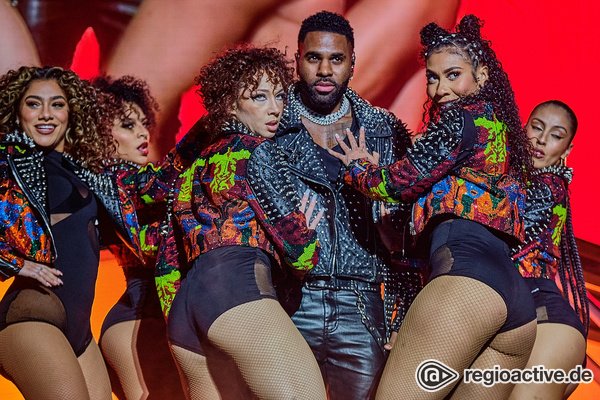 Action auf der Bühne - Tanzstar: Fotos von Jason Derulo live in Frankfurt 