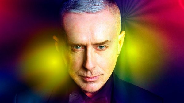 Mit FGTH-Songs und Solostücken - Frankie Goes to Hollywood-Sänger Holly Johnson 2025 für sechs Konzerte in Deutschland 