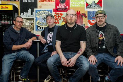 Smoking Popes (US) + Guests: Love Equals Death (US) | Berlin Show @ Badehaus