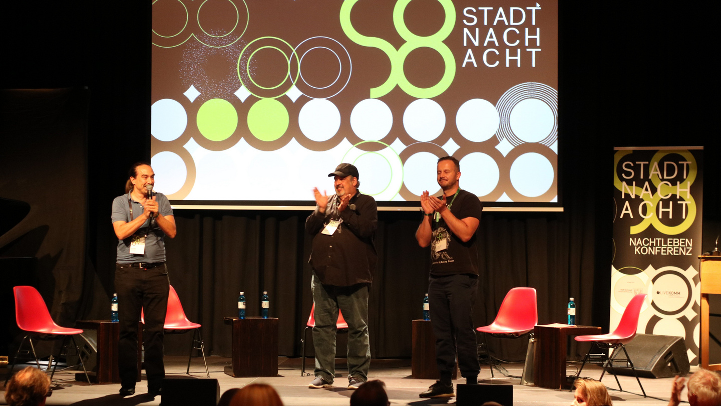 Die Stadt Nach Acht-Konferenz in Augsburg betont den Wert der Nachtkultur