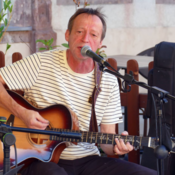 Akustik leis