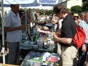 Flohmarkt Mainburg - Volksfestplatz - Schöllwiese