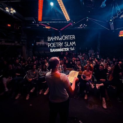 Bahnwörter Poetry Slam | Bahnwärter Thiel