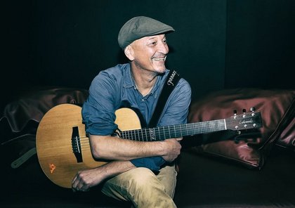 Robert Carl Blank (D) – Singer-/Songwriter