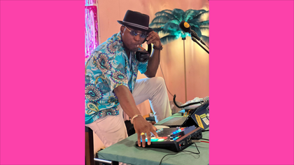 Groove Night-Fever with the RadioGuy Mistar. Larry