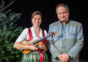 Heilige Nacht von Ludwig Thoma mit Pfarrer Rainer Maria Schießler und Geschwister Siferlinger und Matthias Pürner