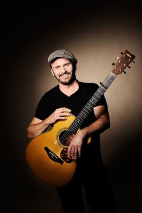 Dave Goodman – Godfather of Fingerstyle Guitar und Meister an der Blues Gitarre