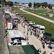MEGA-JAHRESFLOHMARKT auf der Trabrennbahngelände/STRAUBING zum Verkaufsoffenen Sonntag von 11-17Uhr