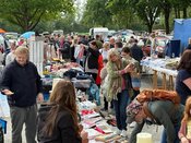 Flohmarkt mir Flair - auf dem Außengelände der Ostwestfalenhalle in Verl - Kaunitz
